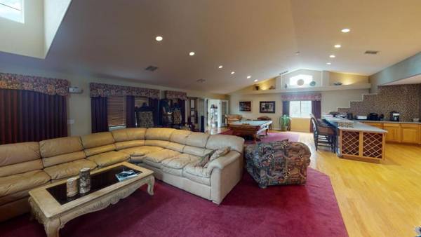 Exquisite Mountain Mansion West Wing