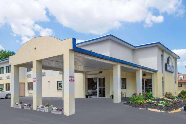 Days Inn by Wyndham Auburn/Finger Lakes Region