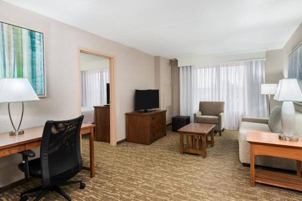 Workspace - Homewood Suites by Hilton Buffalo-Amherst