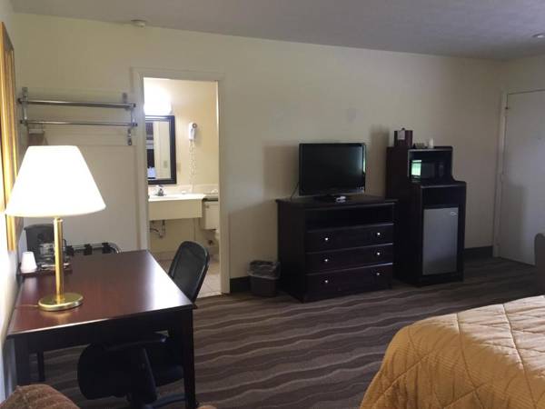 Budget Inn - Farmington