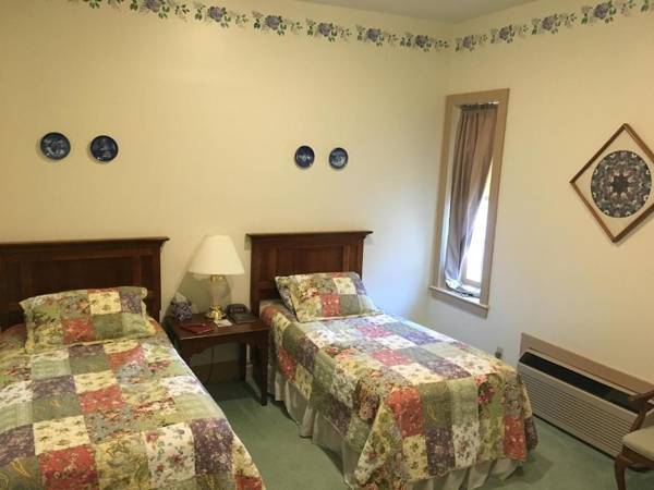 Oak Valley Inn and Suites