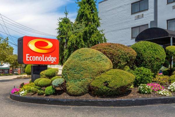 Econo Lodge Hicksville