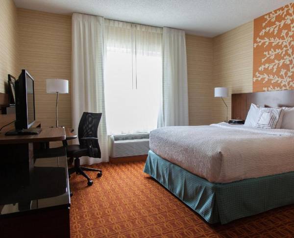 Workspace - Fairfield Inn & Suites by Marriott Ithaca