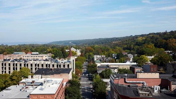 Ithaca Marriott Downtown on the Commons