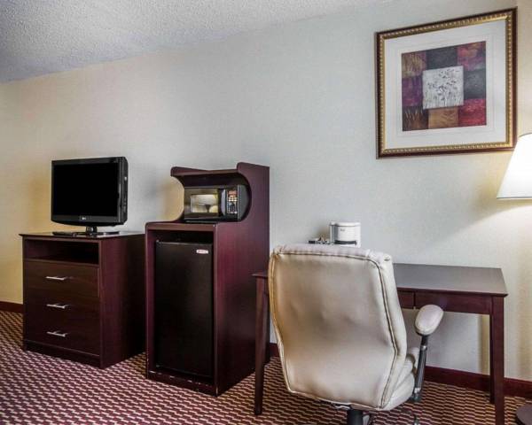 Workspace - Quality Inn and Suites Kingston