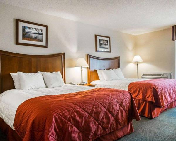 Clarion Inn & Suites Lake George