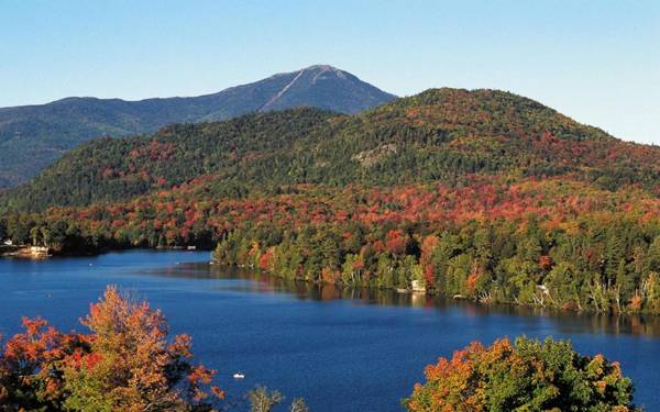 Crowne Plaza Lake Placid an IHG Hotel