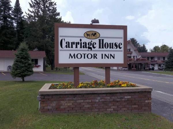 Carriage House Motor Inn