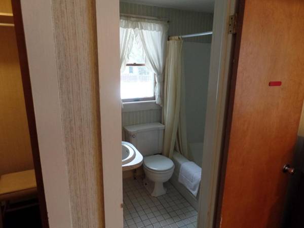 Maple Leaf Inn Lake Placid