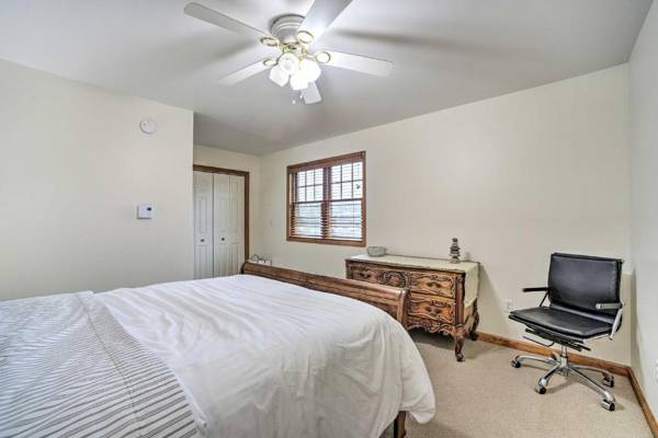 Workspace - Inviting Townhome Less Than 1 Mi to Dtwn Lake Placid!
