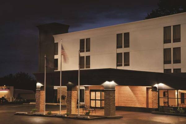 Comfort Inn & Suites Syracuse North