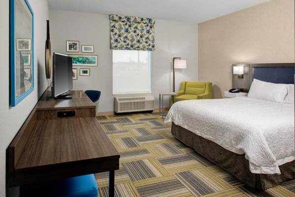 Hampton Inn & Suites Syracuse North Airport Area