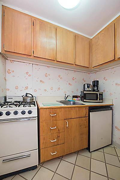 Murray Hill East Suites