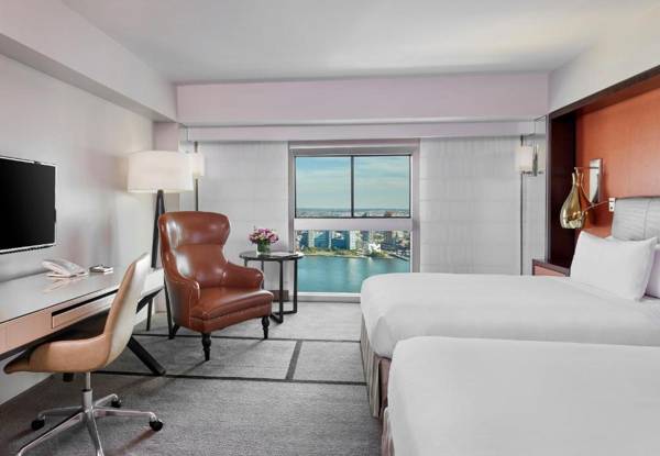 Workspace - Millennium Hilton New York One UN Plaza