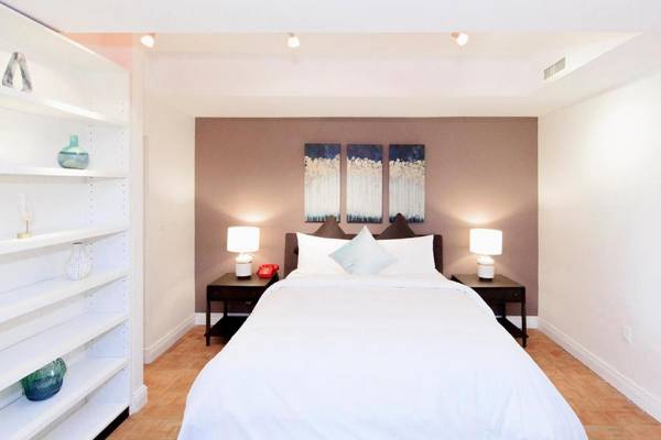 Chelsea Pines Inn