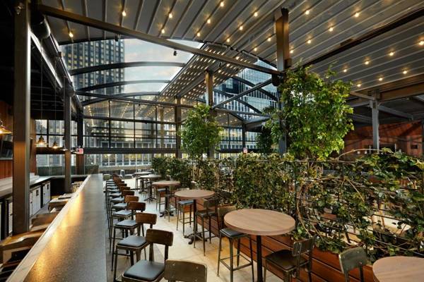 Renaissance New York Midtown Hotel