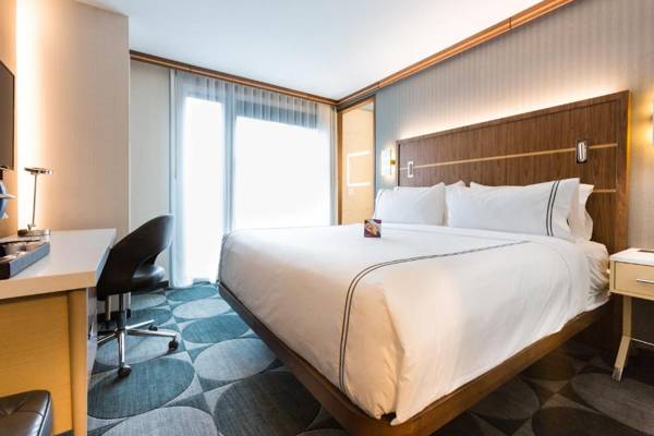 Crowne Plaza HY36 Midtown Manhattan an IHG Hotel