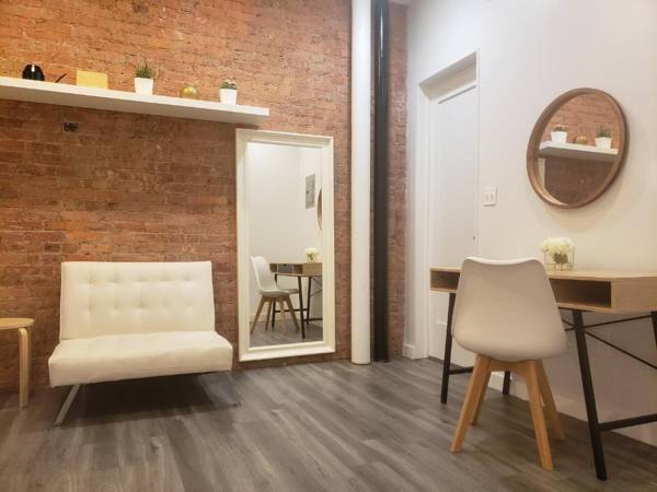 Hotel and the City Empire State Building