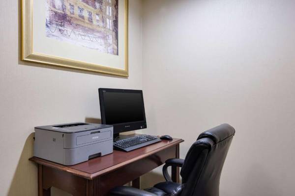 Workspace - Quality Inn Oneonta Cooperstown Area