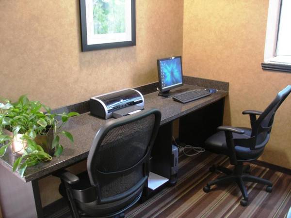 Workspace - Armoni Inn & Suites