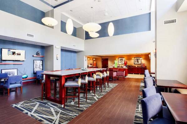 Hampton Inn & Suites Poughkeepsie