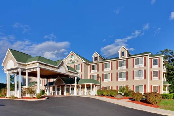 Country Inn & Suites by Radisson Lake George (Queensbury) NY