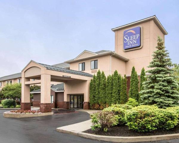 Sleep Inn & Suites Queensbury - Lake George