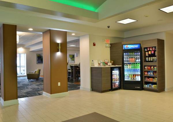 Holiday Inn Hotel & Suites Rochester - Marketplace an IHG Hotel