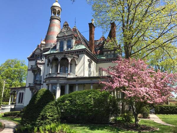 Batcheller Mansion Inn