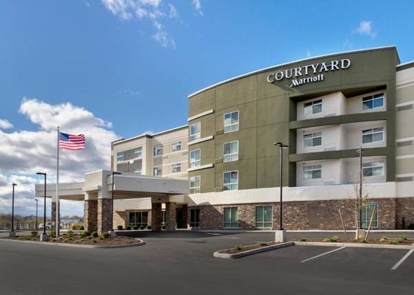 Courtyard by Marriott Schenectady at Mohawk Harbor