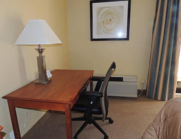 Workspace - Quality Inn and Suites Fairgrounds - Syracuse