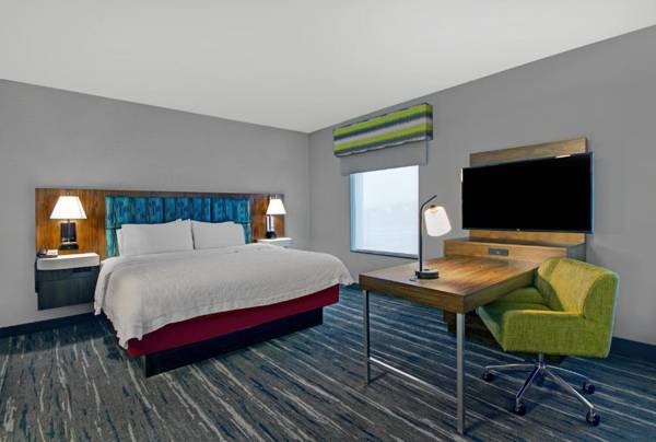 Workspace - Hampton Inn & Suites by Hilton Syracuse Dewitt