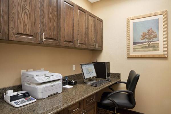 Workspace - Homewood Suites by Hilton Rochester - Victor