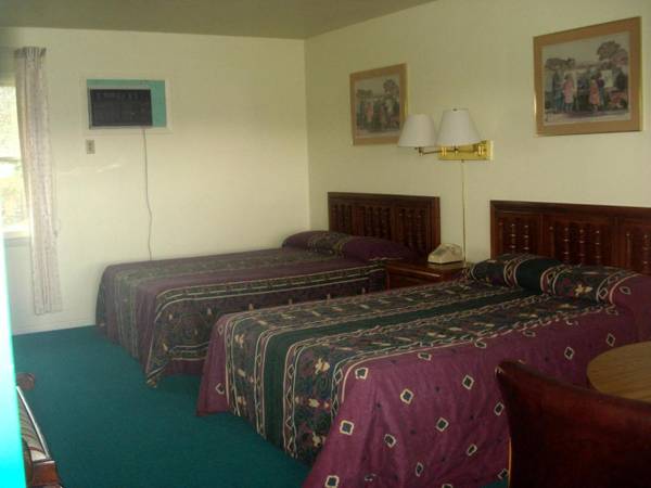 Thruway Holiday Motel