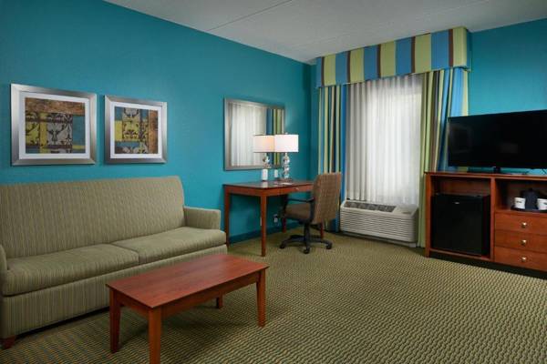 Workspace - Hampton Inn Bermuda Run / Advance