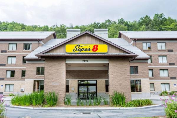 Super 8 by Wyndham Boone NC