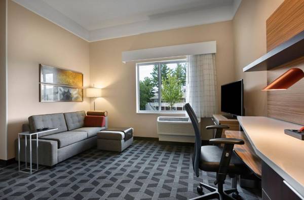Workspace - TownePlace Suites Boone