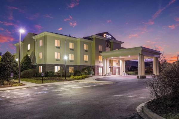 Comfort Inn & Suites