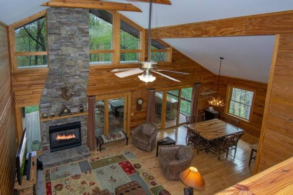 Blissful Bear Private Cabin Retreat