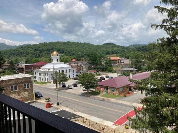 Stonebrook Lodge Bryson City