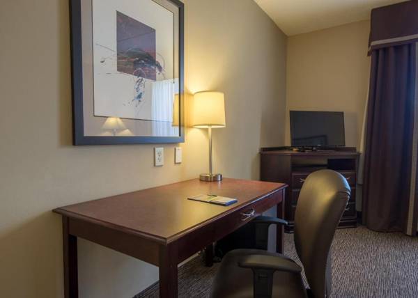 Workspace - Hampton Inn & Suites Burlington