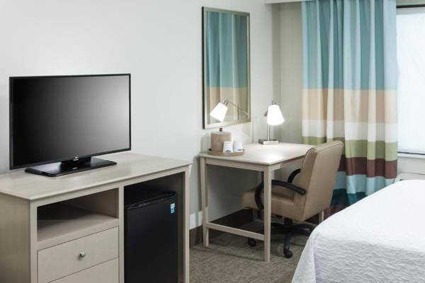 Workspace - Hampton Inn & Suites by Hilton Carolina Beach Oceanfront