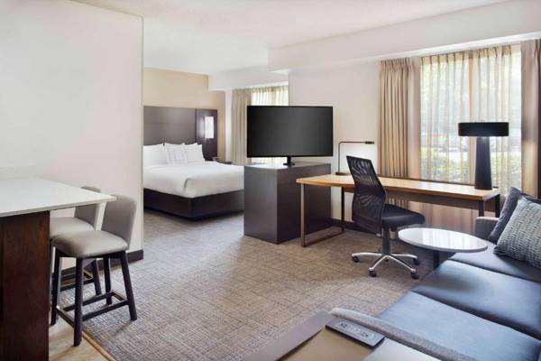 Workspace - Sonesta ES Suites Raleigh Cary