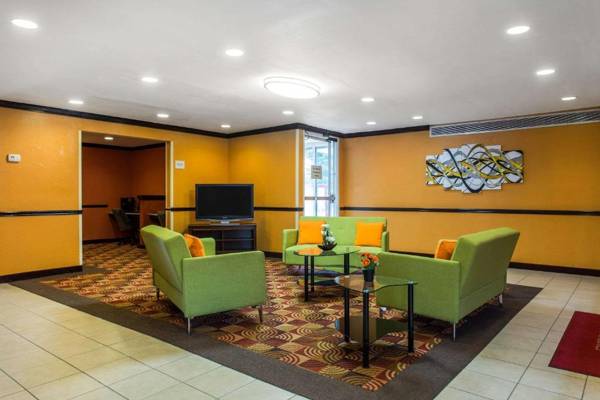 Studios & Suites 4 less