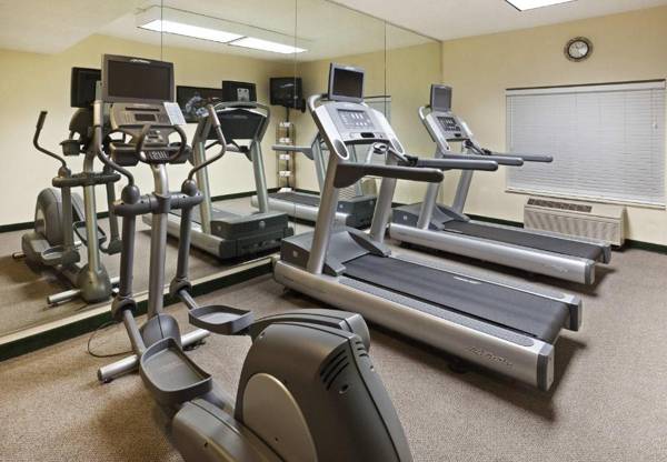 Fairfield Inn & Suites Charlotte Arrowood