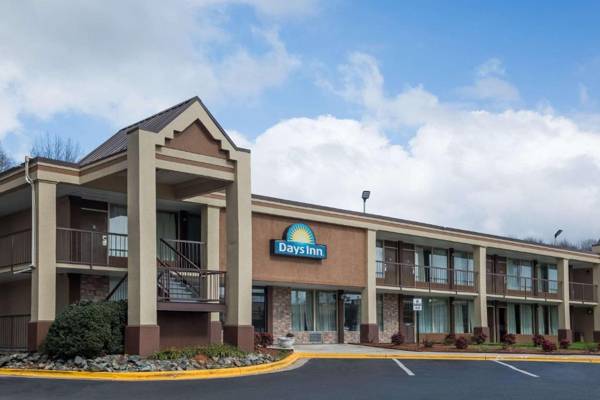 Days Inn by Wyndham Charlotte Airport North