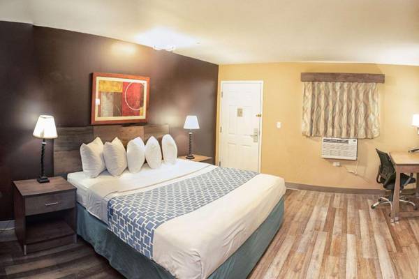 Suburban Extended Stay Hotel Charlotte-Ballantyne