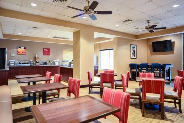 Comfort Suites Northlake
