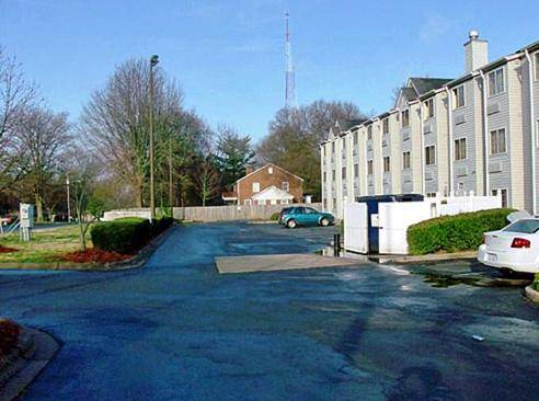 Motel 6-Charlotte NC - University