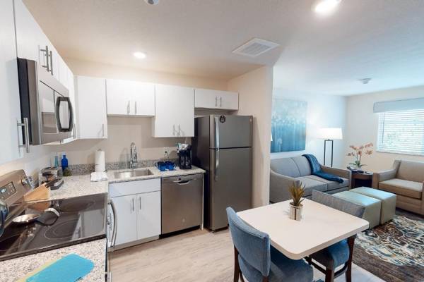 Waterwalk Charlotte Arrowood